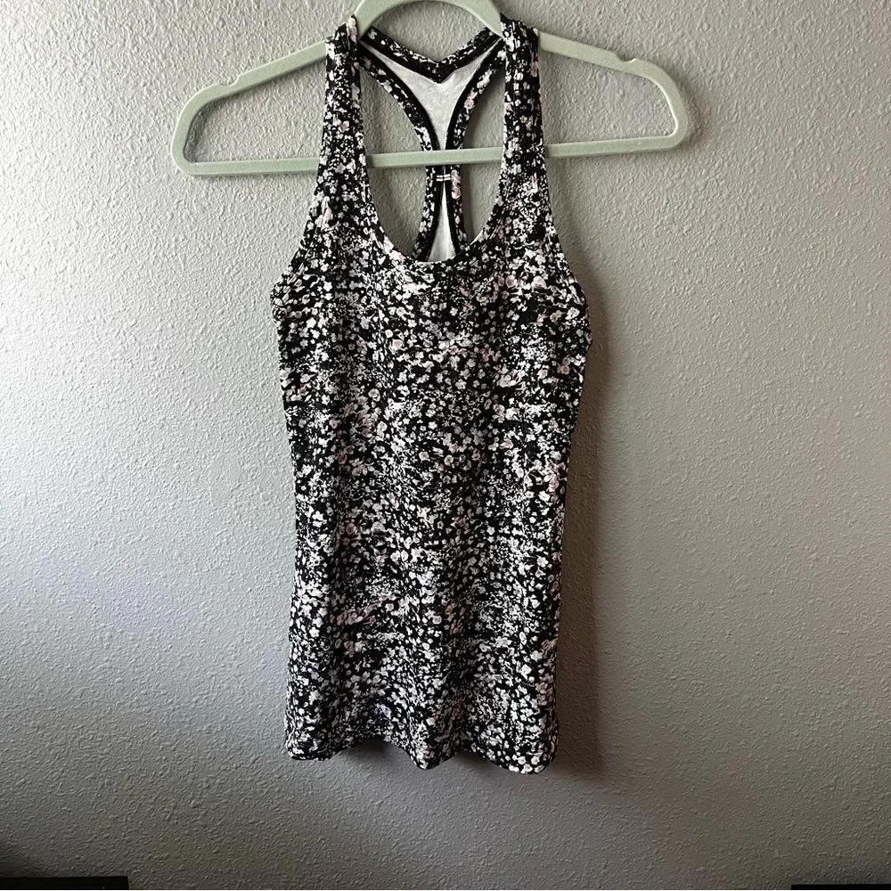 lululemon athletica excellent cute